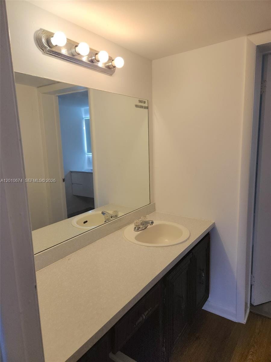 482 NW 165th St Road A-307, Miami, FL 33169 photo 12