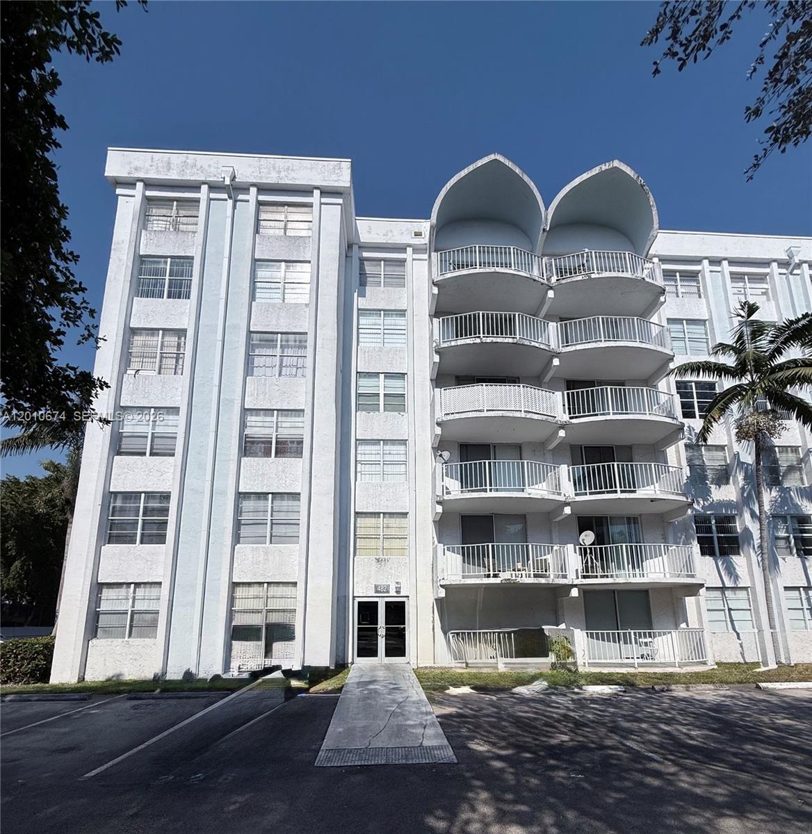 482 NW 165th St Road A307, Miami, FL 33169, Miami