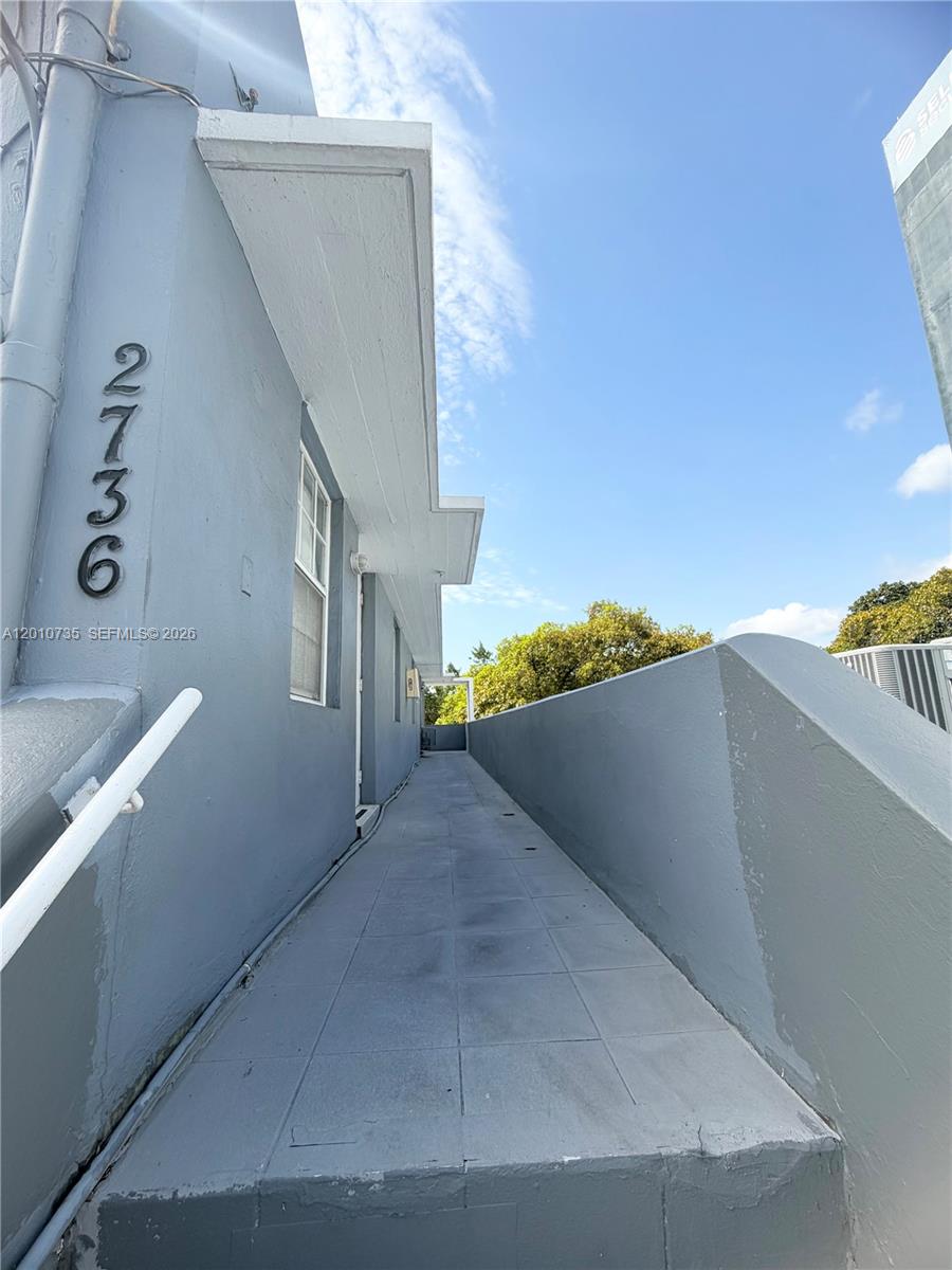 2736 SW 22nd Street 2, Miami, FL 33133, Miami