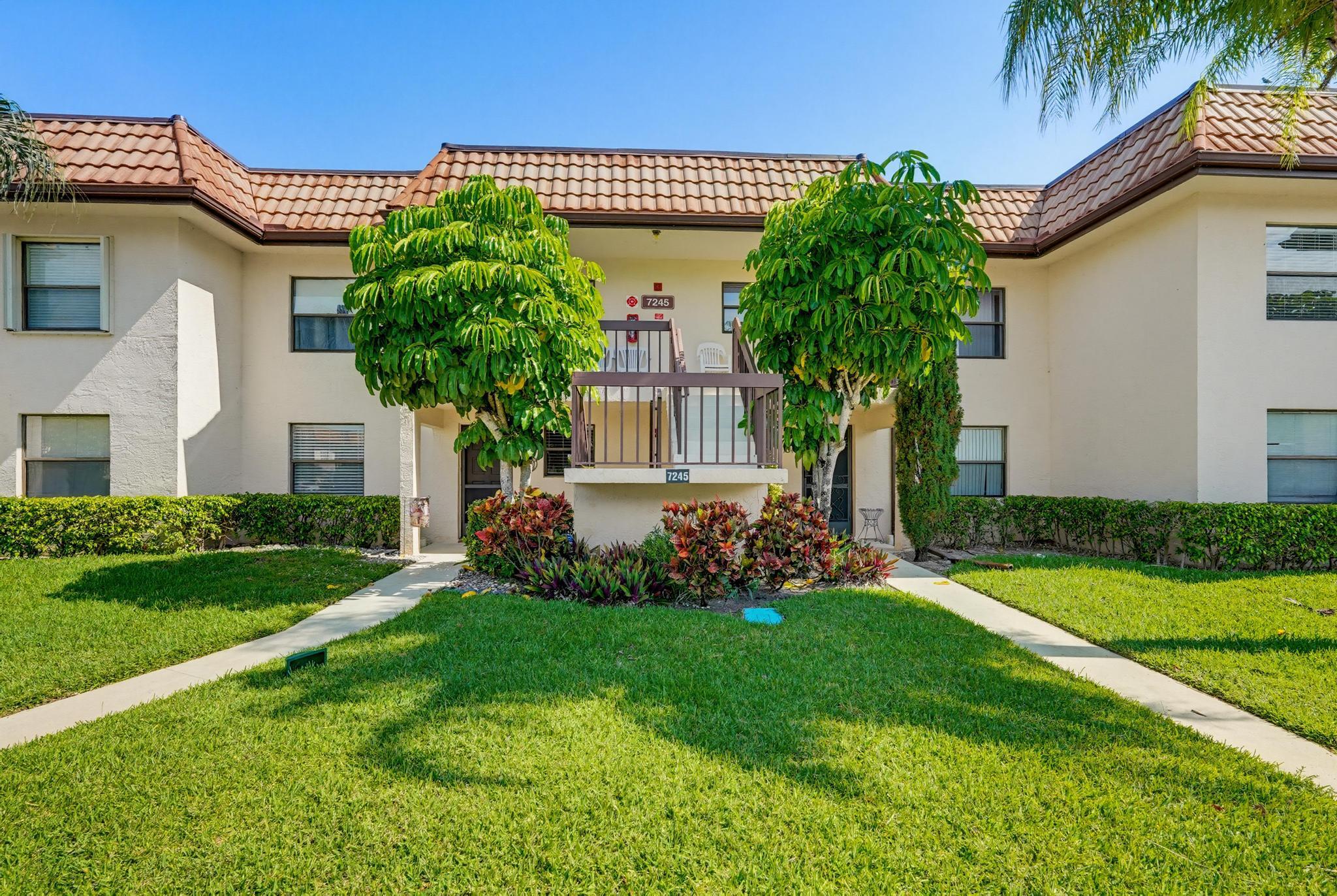 7245 Golf Colony Court 204, Lake Worth, FL 33467, Lake Worth