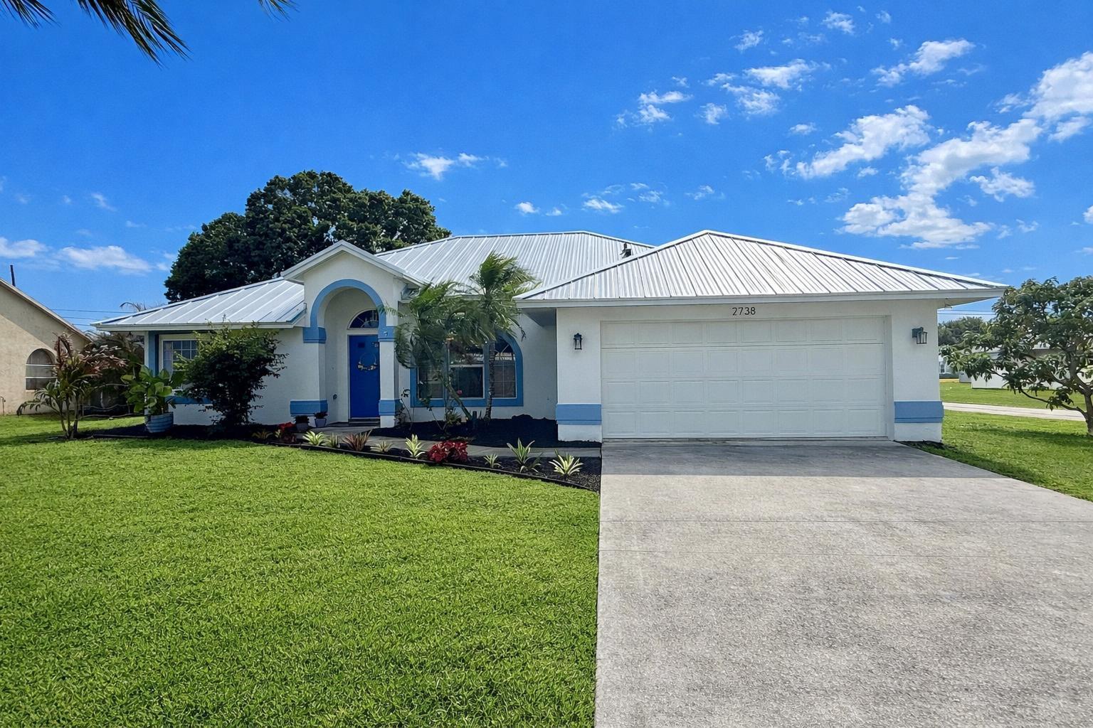 2738 SW District Avenue, Port St. Lucie, FL 34953, Port St Lucie