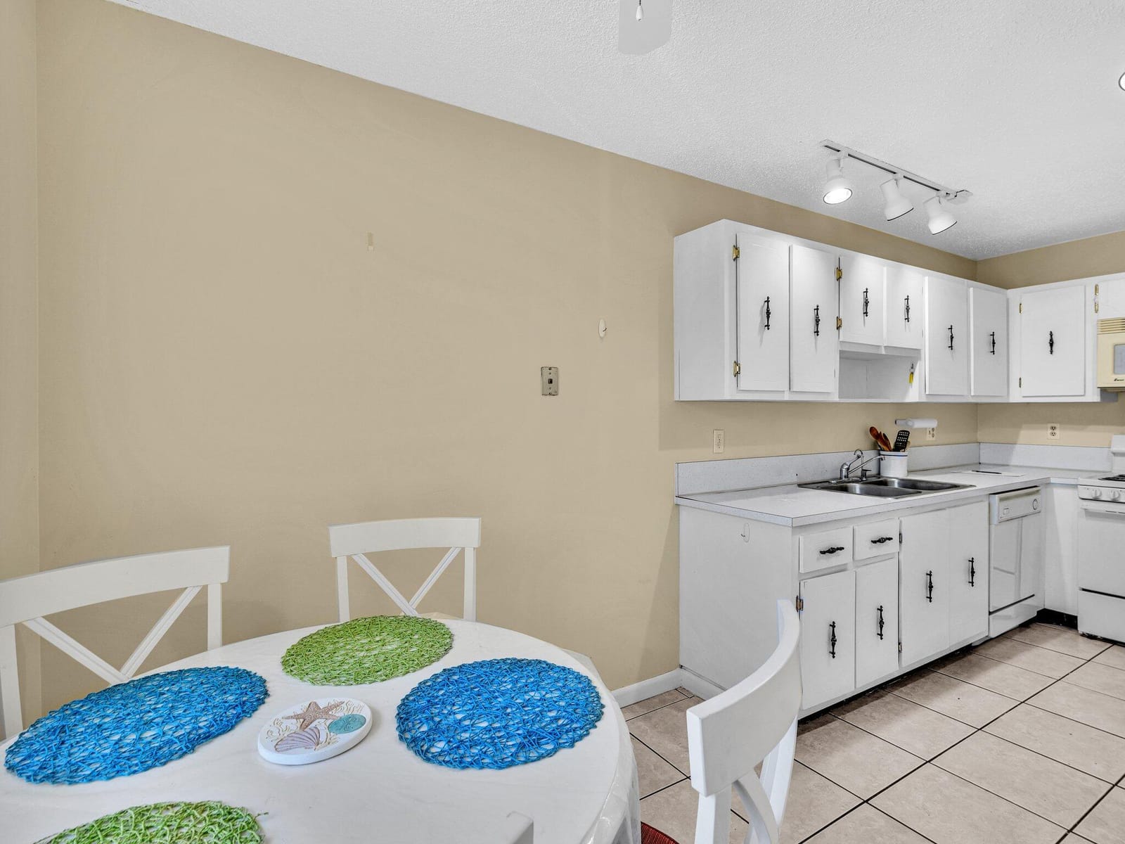 1610 NW 18th Avenue 96d, Delray Beach, FL 33445 photo 9