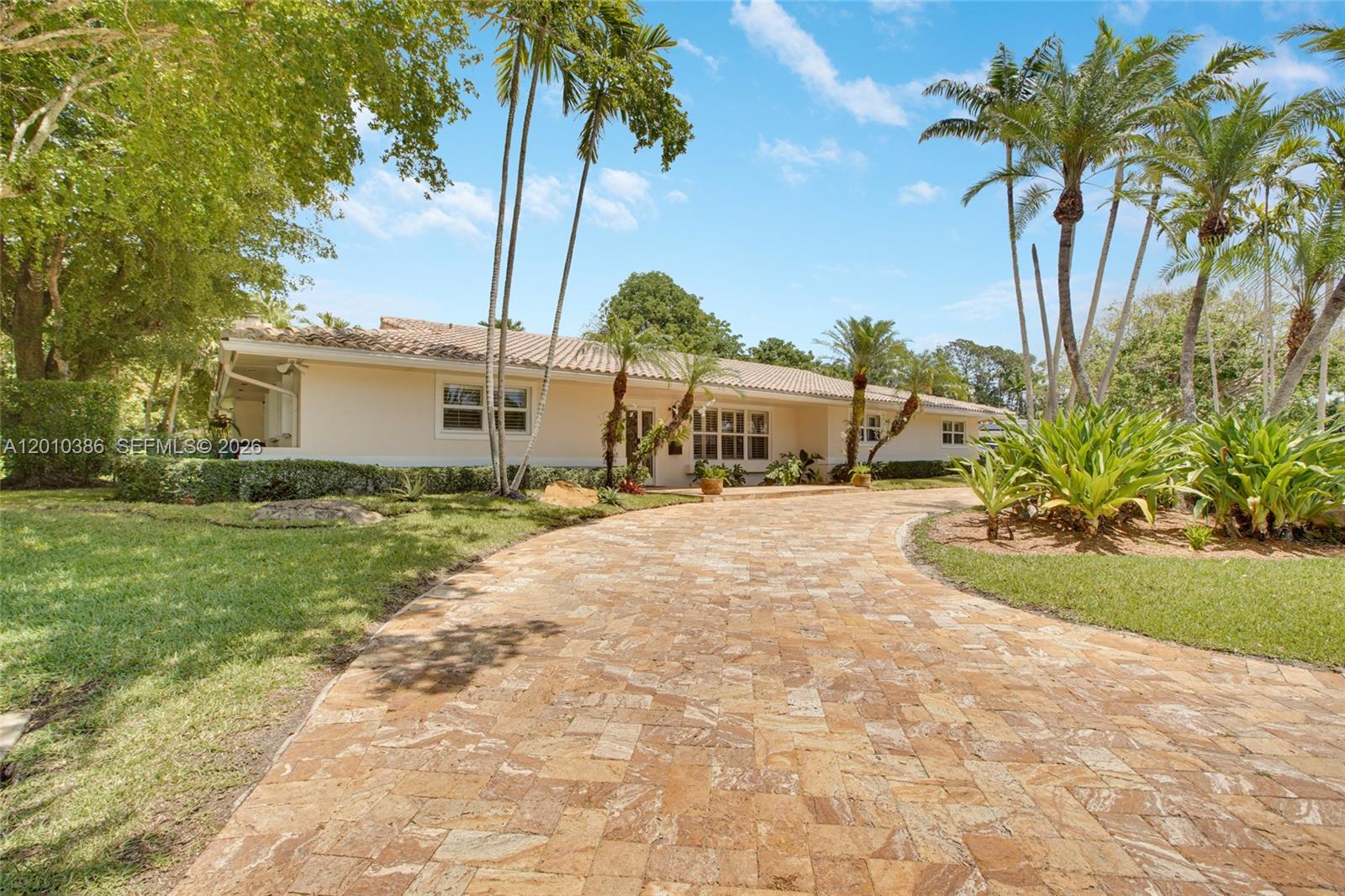 7175 SW 117th Terrace, Pinecrest, FL 33156, Pinecrest