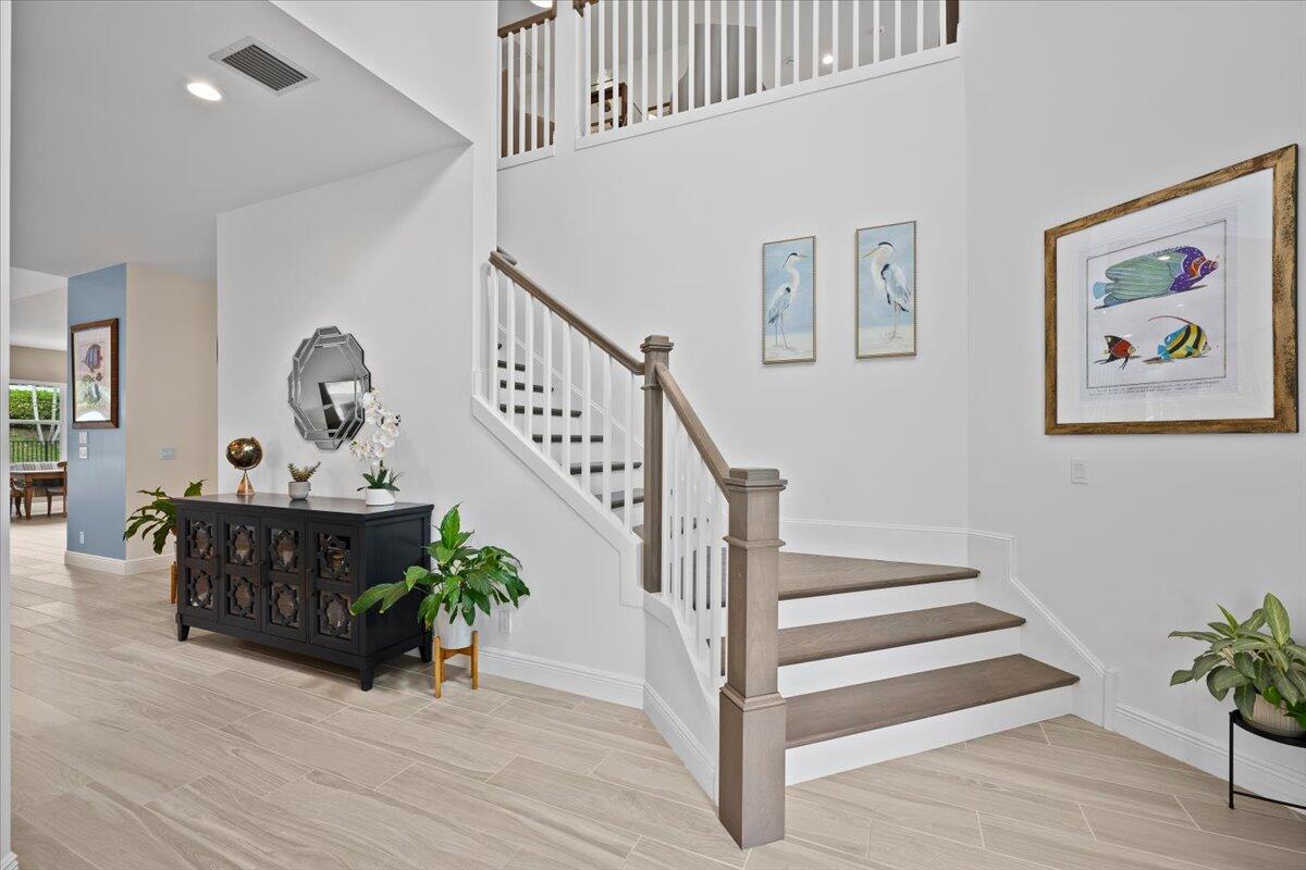 9236 Crestview Circle — photo 9