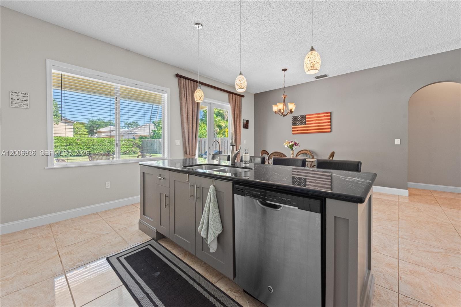 595 SE 30th Drive, Homestead, FL 33033 photo 4