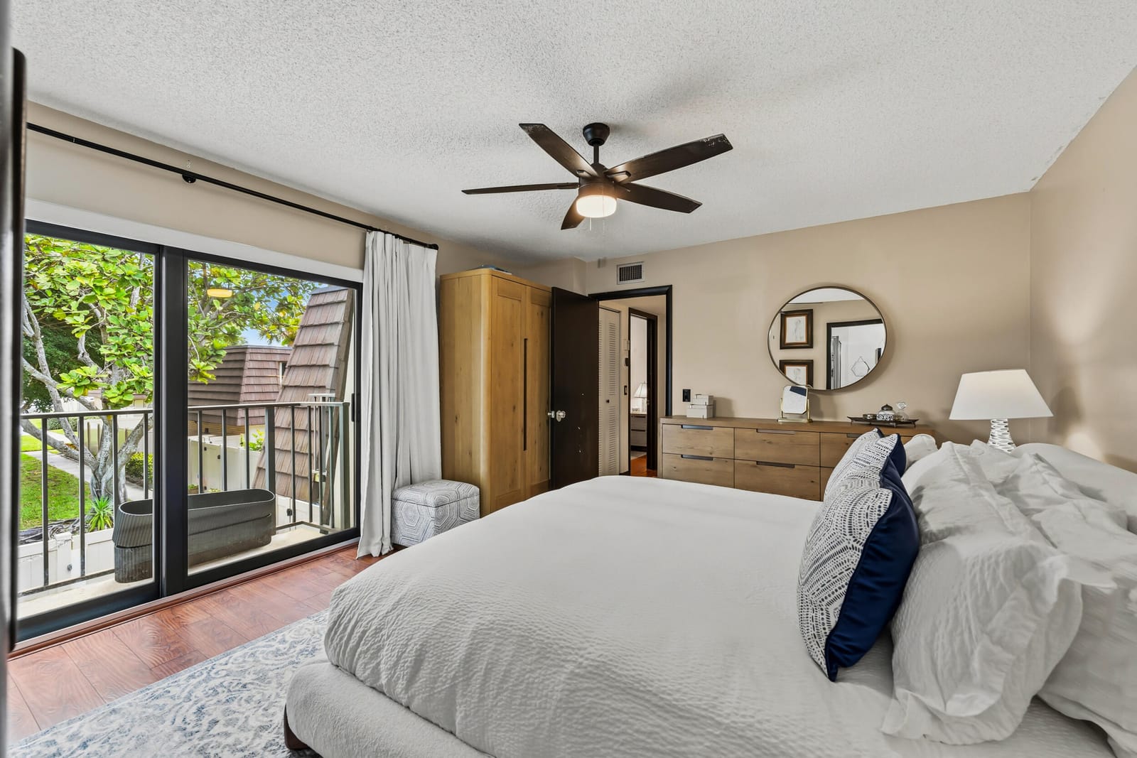 7707 77th Way 7707 — photo 10