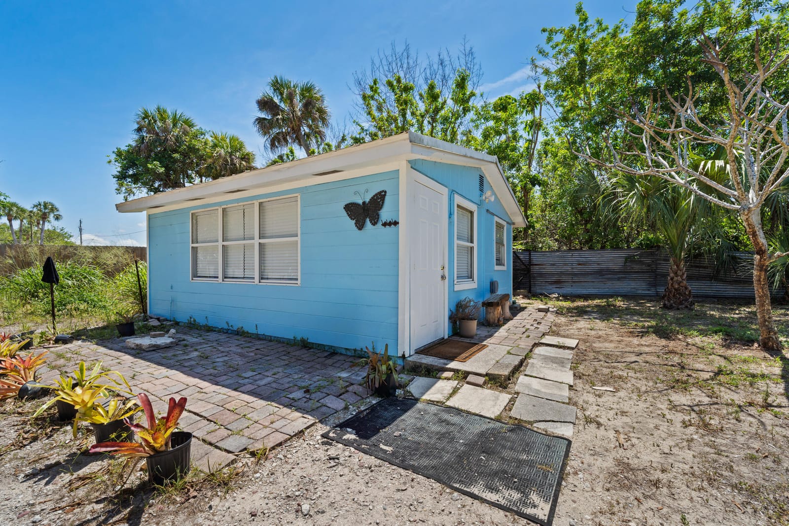 2614 NE Palm Avenue — photo 8