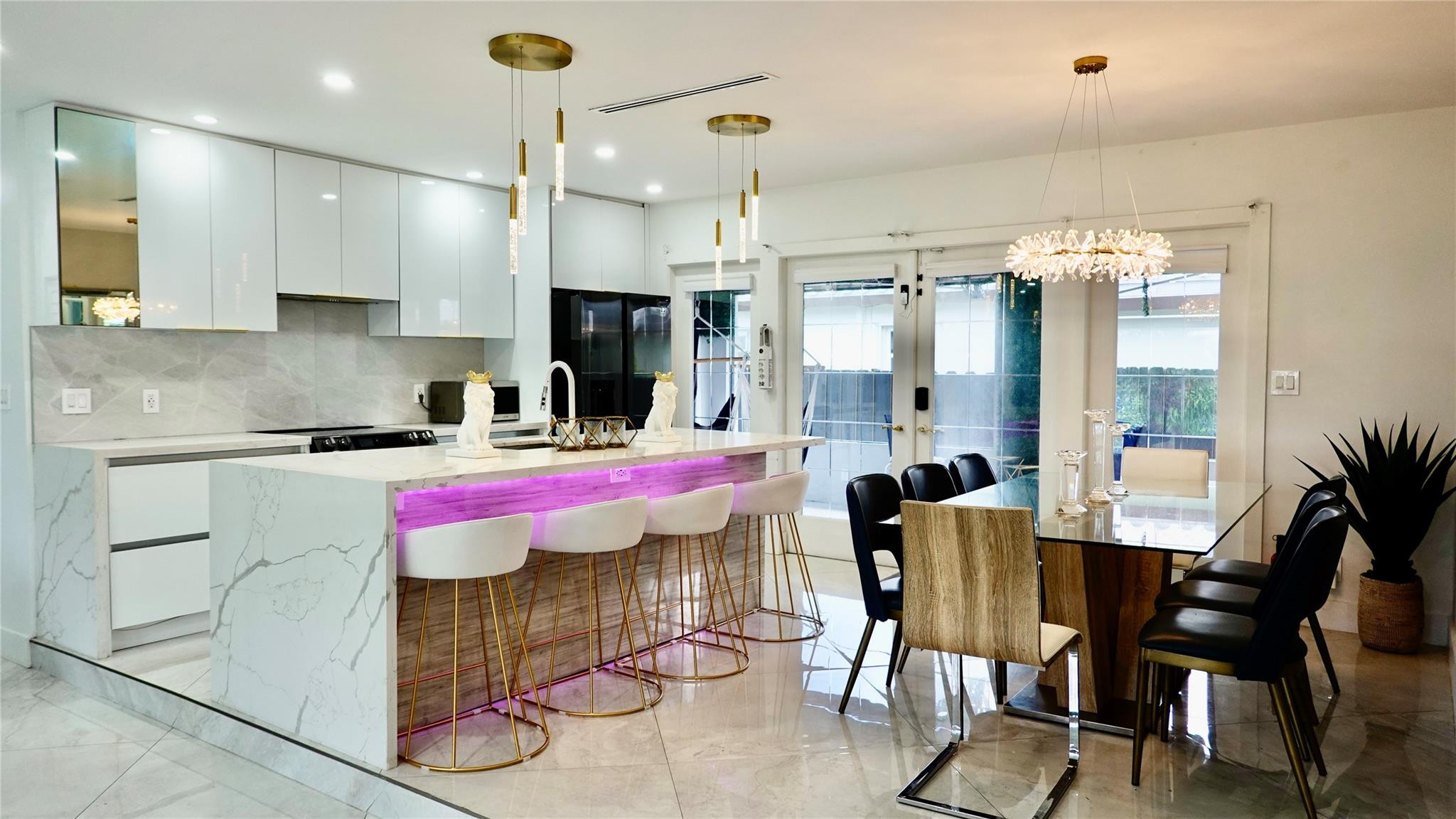 1100 Buchanan Street, Hollywood, FL 33019, Hollywood