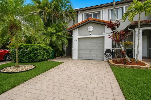 12978 SW 29th Court, sold in Pod 14 At Monarch Lakes, Miramar, FL