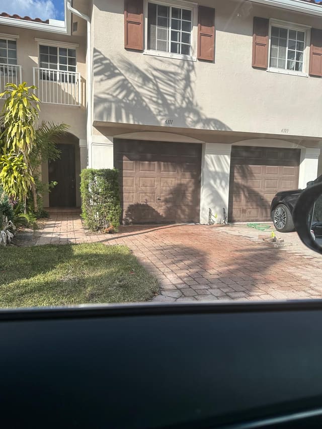 4111 Napoli Lake Drive, West Palm Beach, FL 33410