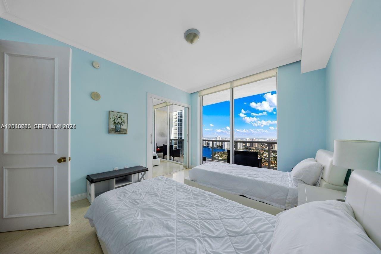 18101 Collins Avenue 4702, Sunny Isles Beach, FL 33160 photo 22