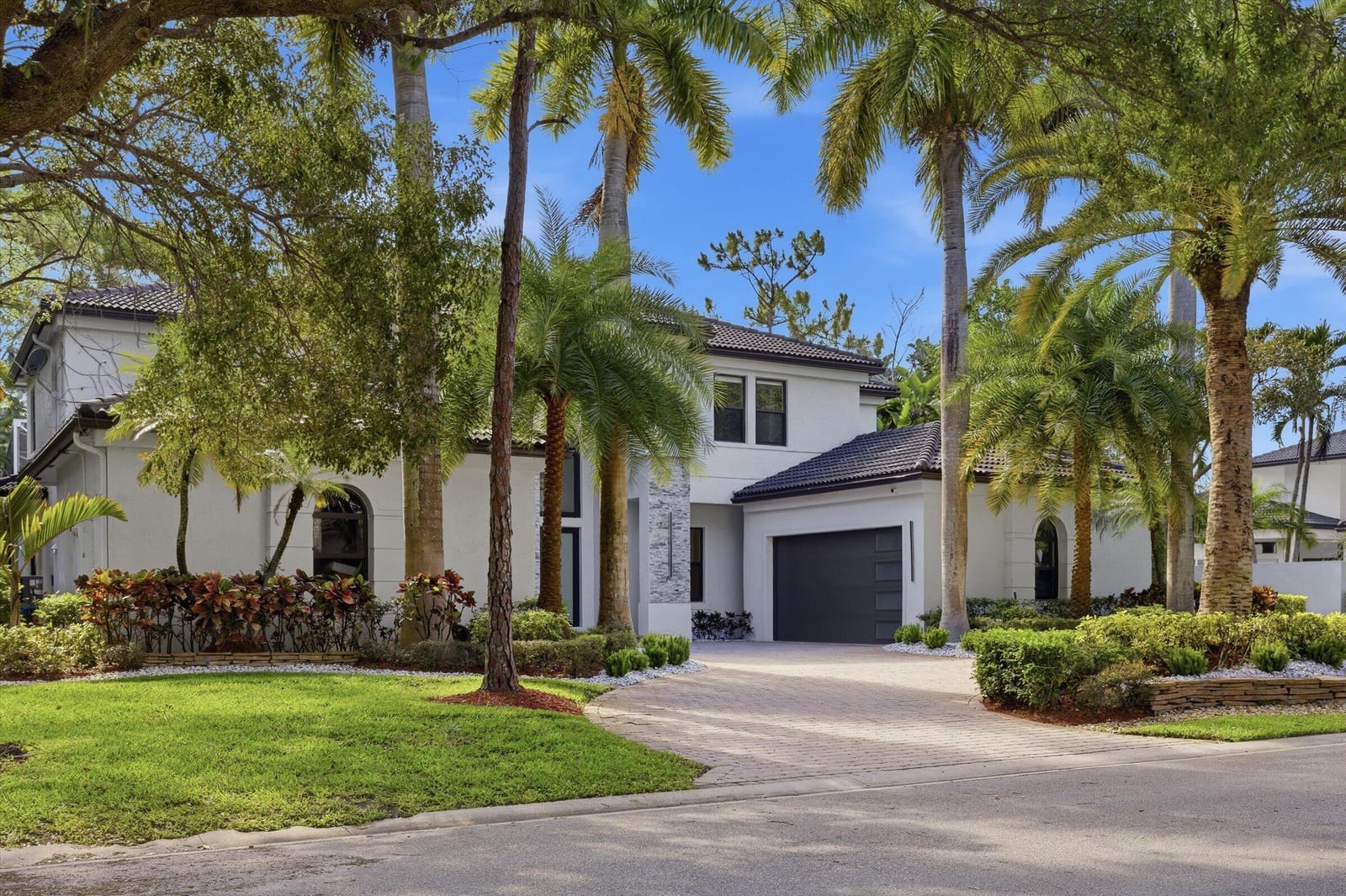 6005 Pinewood Avenue, Parkland, FL 33067 photo 2