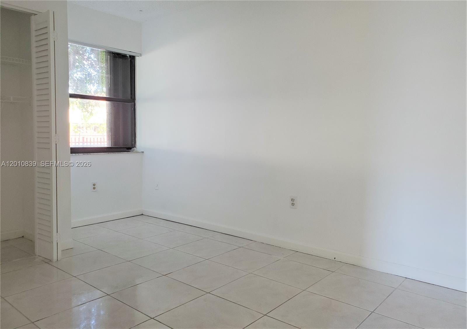 10020 NW 9th St Circle 102 — photo 6