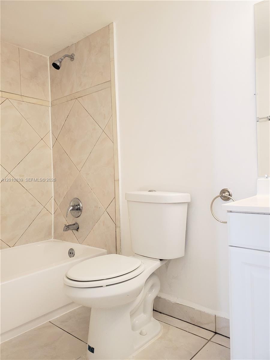 10020 NW 9th St Circle 102 — photo 10