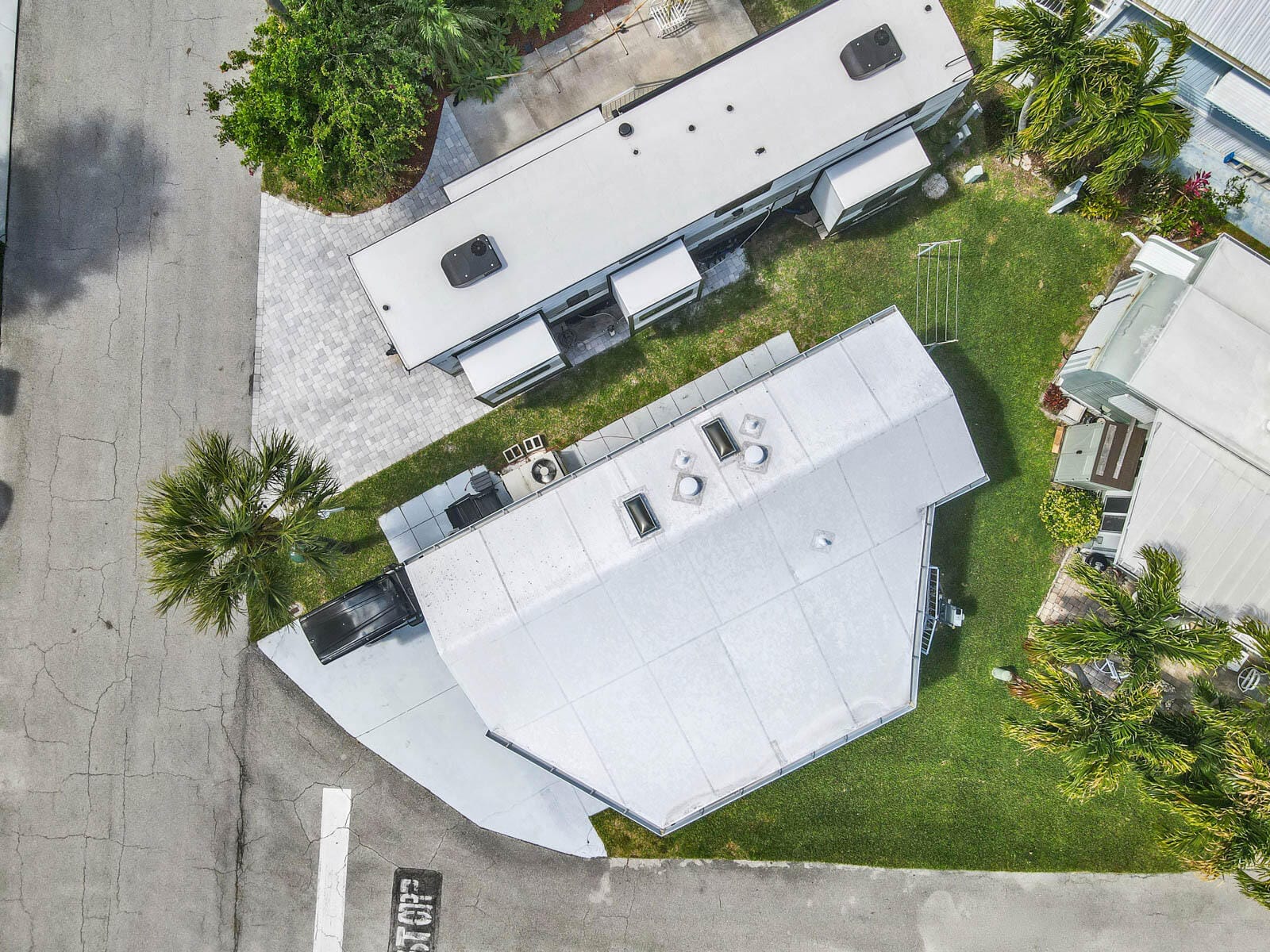 1397 Nettles Boulevard, Jensen Beach, FL 34957 photo 4