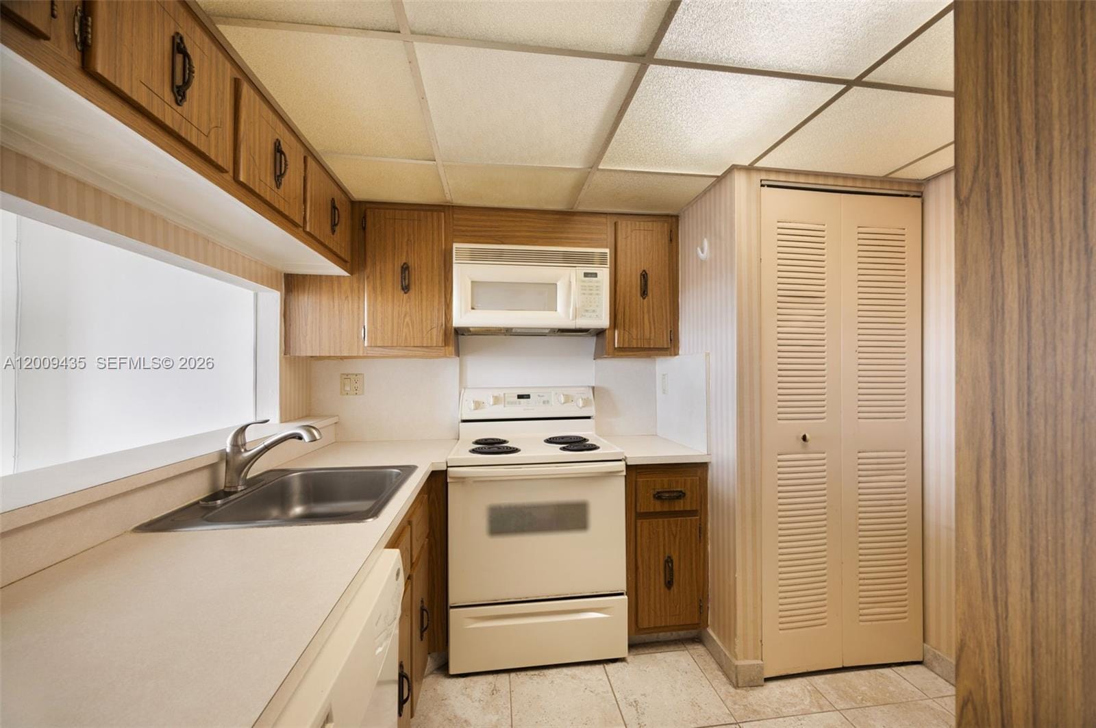600 NE 36th Street 1109, Miami, FL 33137 photo 13