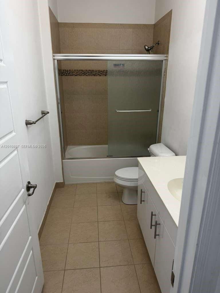 673 NE 191st Street, Miami, FL 33179 photo 14