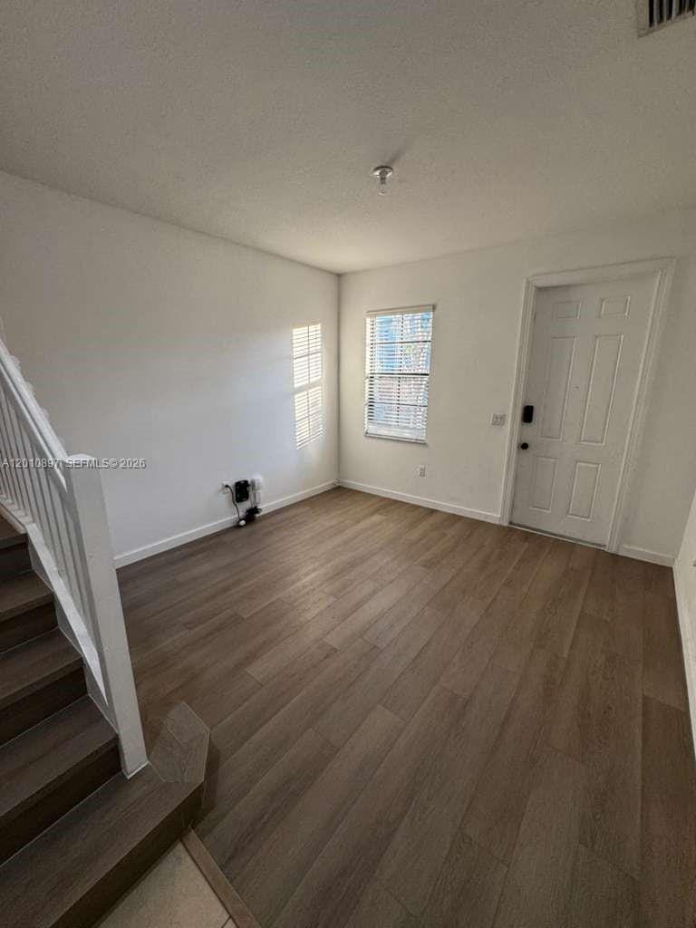 673 NE 191st Street — photo 4