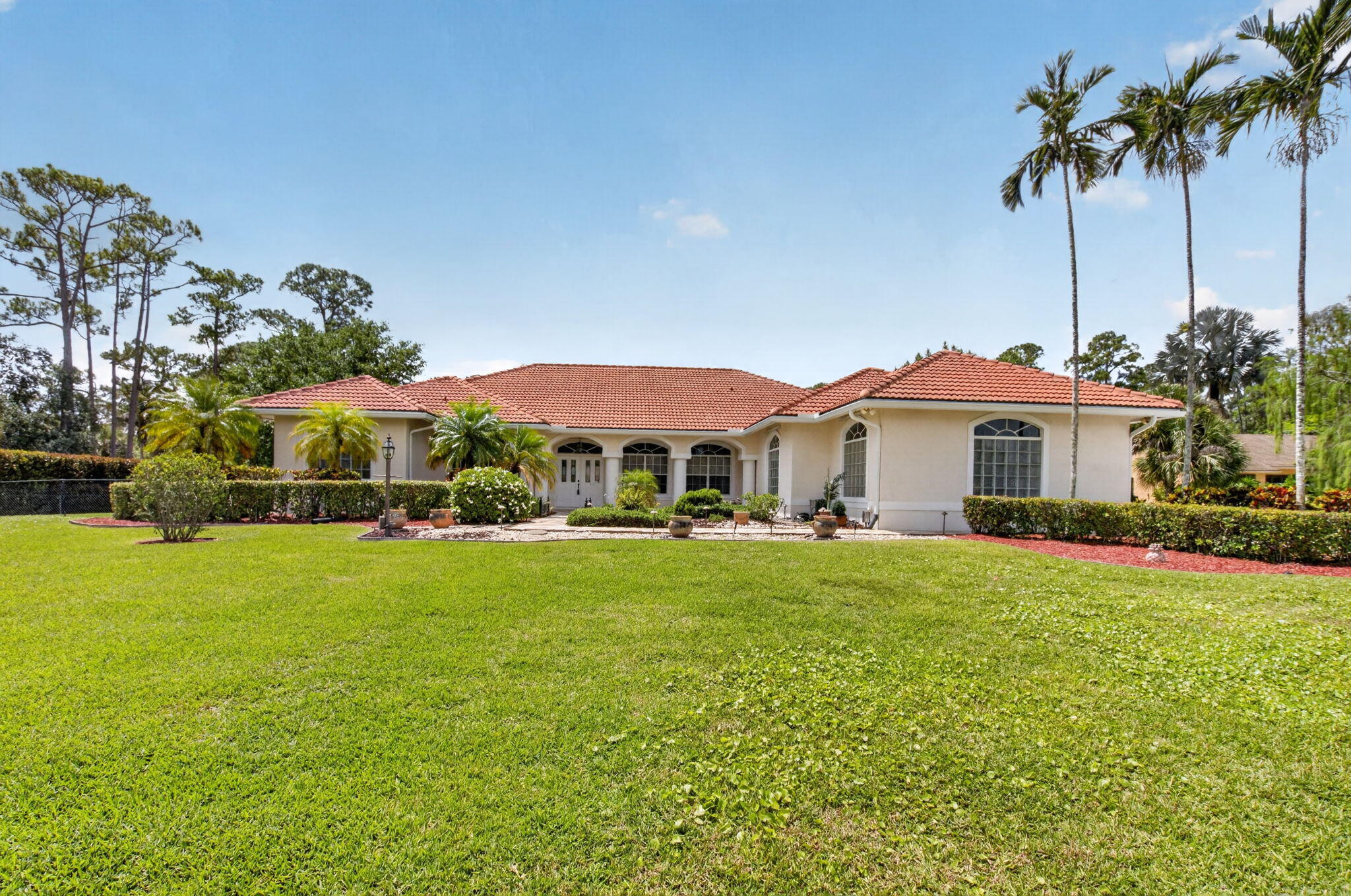 9774 Saddle Court — photo 4