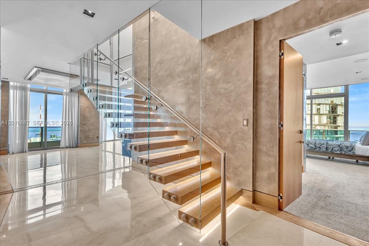 200 Biscayne Boulevard Way PH 5401, Miami, FL 33131, Miami