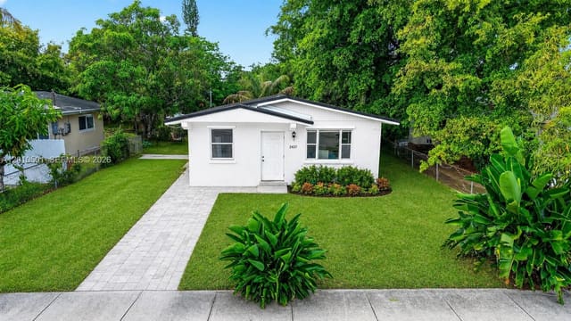 2437 NW 20th Street, sold in Rock Island, Fort Lauderdale, FL
