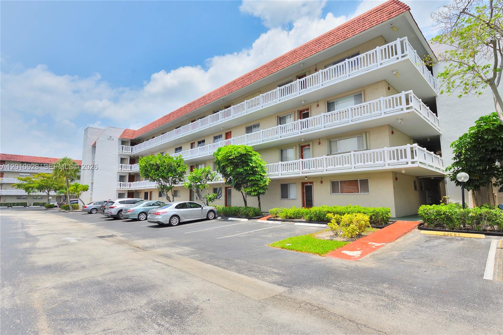 3571 Inverrary Drive 202, Lauderhill, FL 33319, Lauderhill
