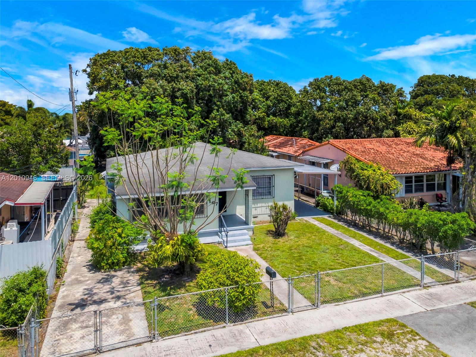 167 W 34th Street, Hialeah, FL 33012, Hialeah