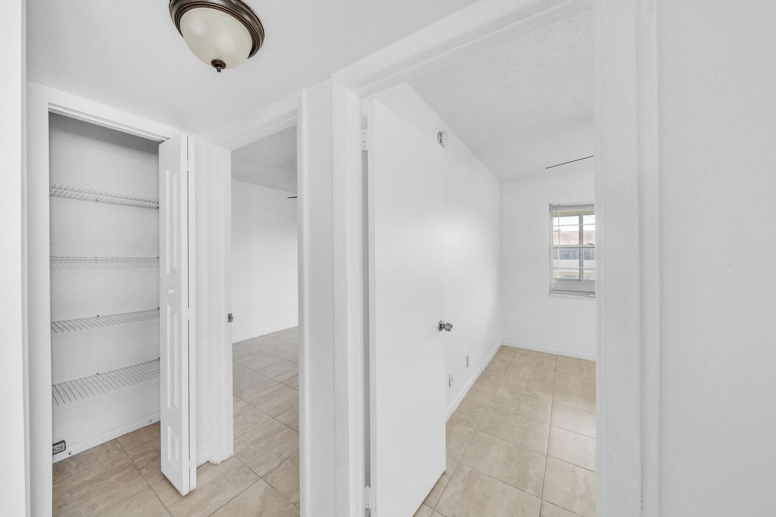 89 Canterbury D, West Palm Beach, FL 33417 photo 14