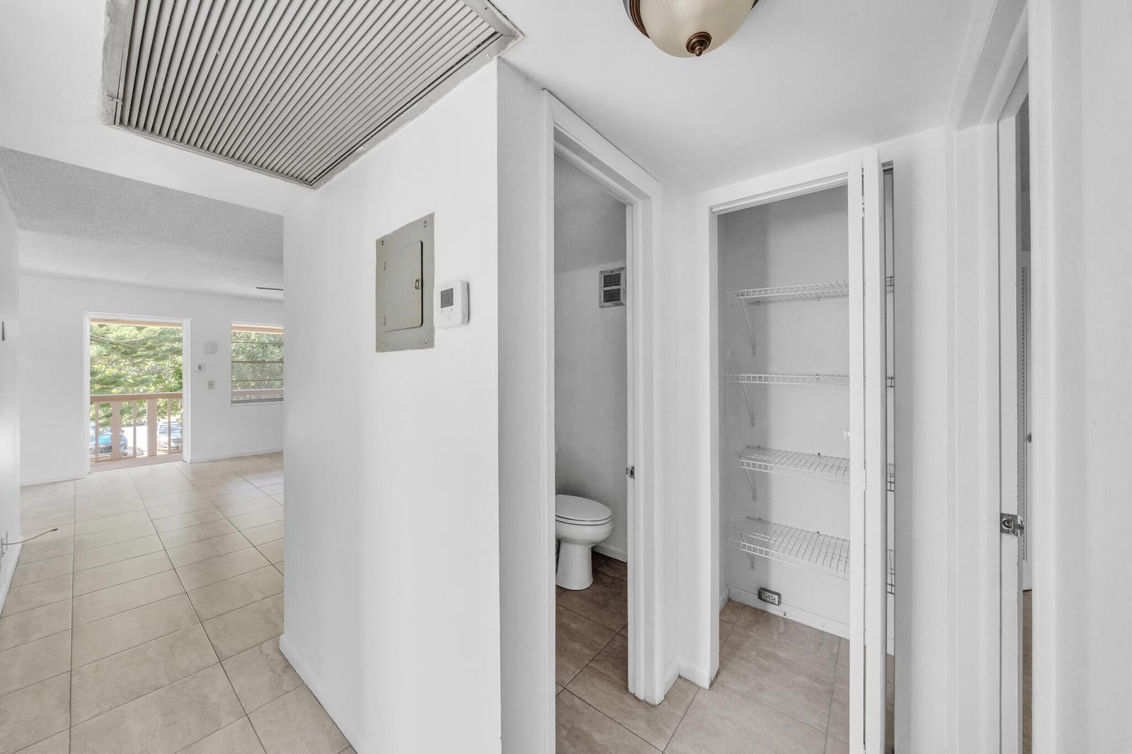 89 Canterbury D, West Palm Beach, FL 33417 photo 17