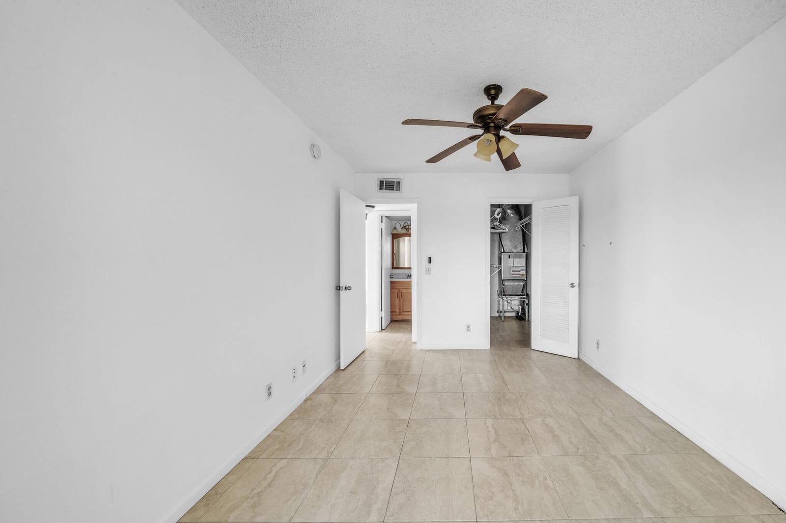 89 Canterbury D, West Palm Beach, FL 33417 photo 23