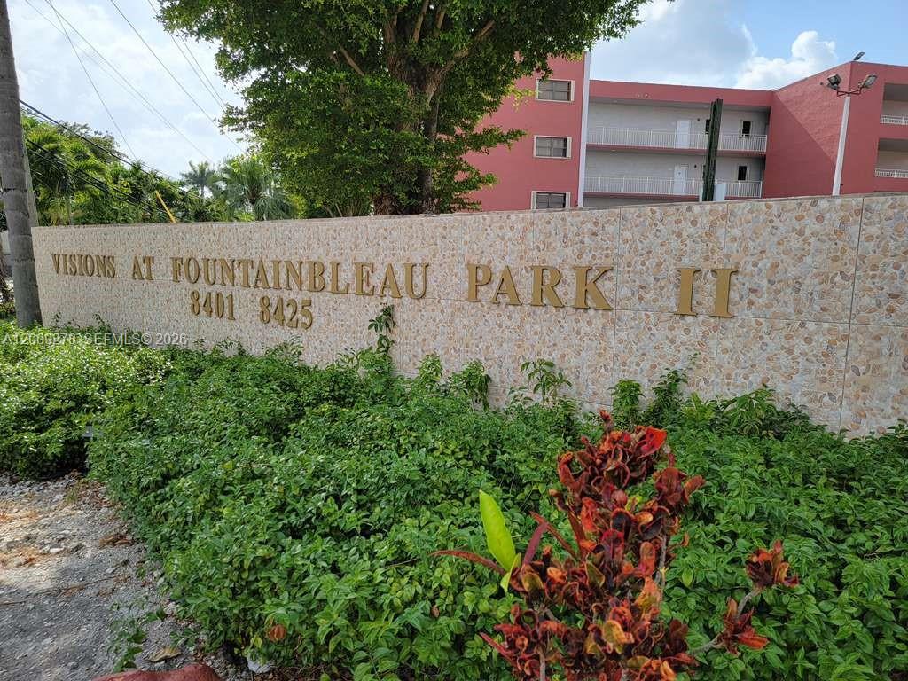 8425 NW 8th Street 306, Miami, FL 33126, Miami