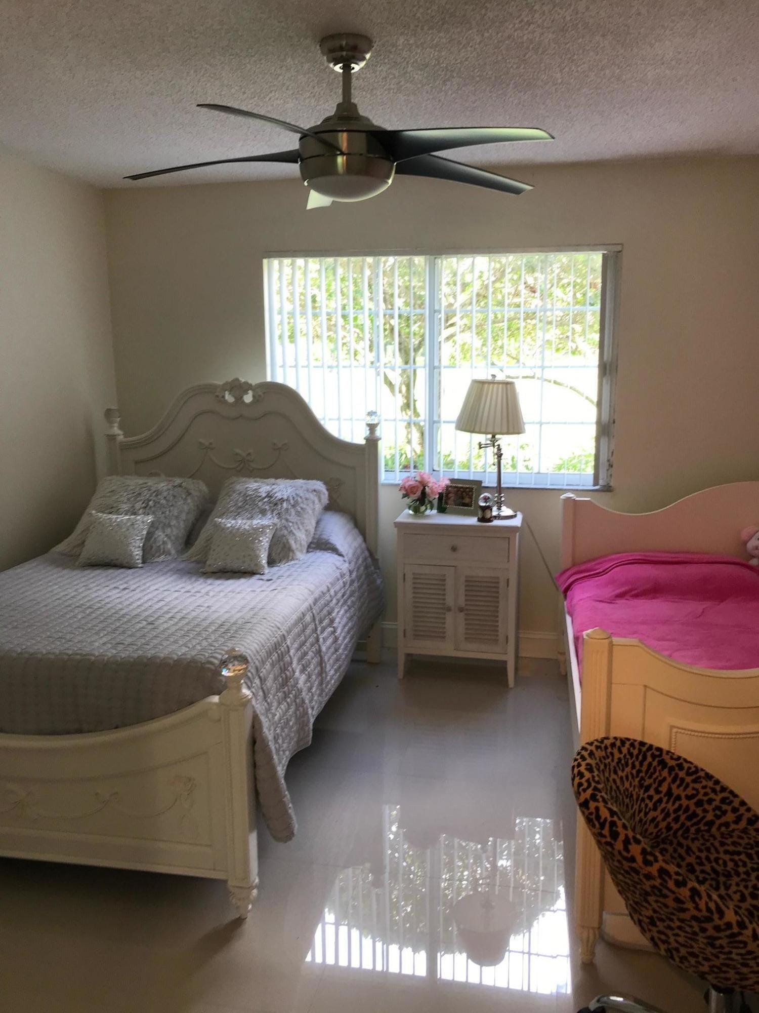 700 S Crestwood Ct Court S 708 — photo 4