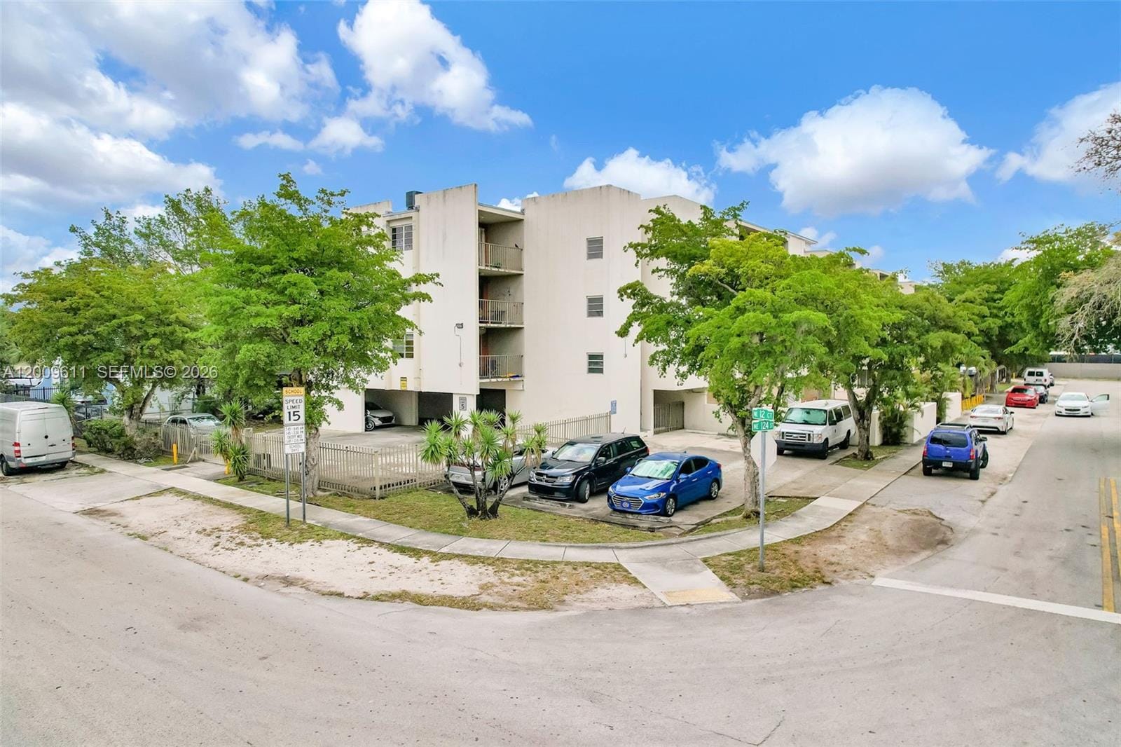 1225 NE 124th Street 49C, North Miami, FL 33161 photo 24
