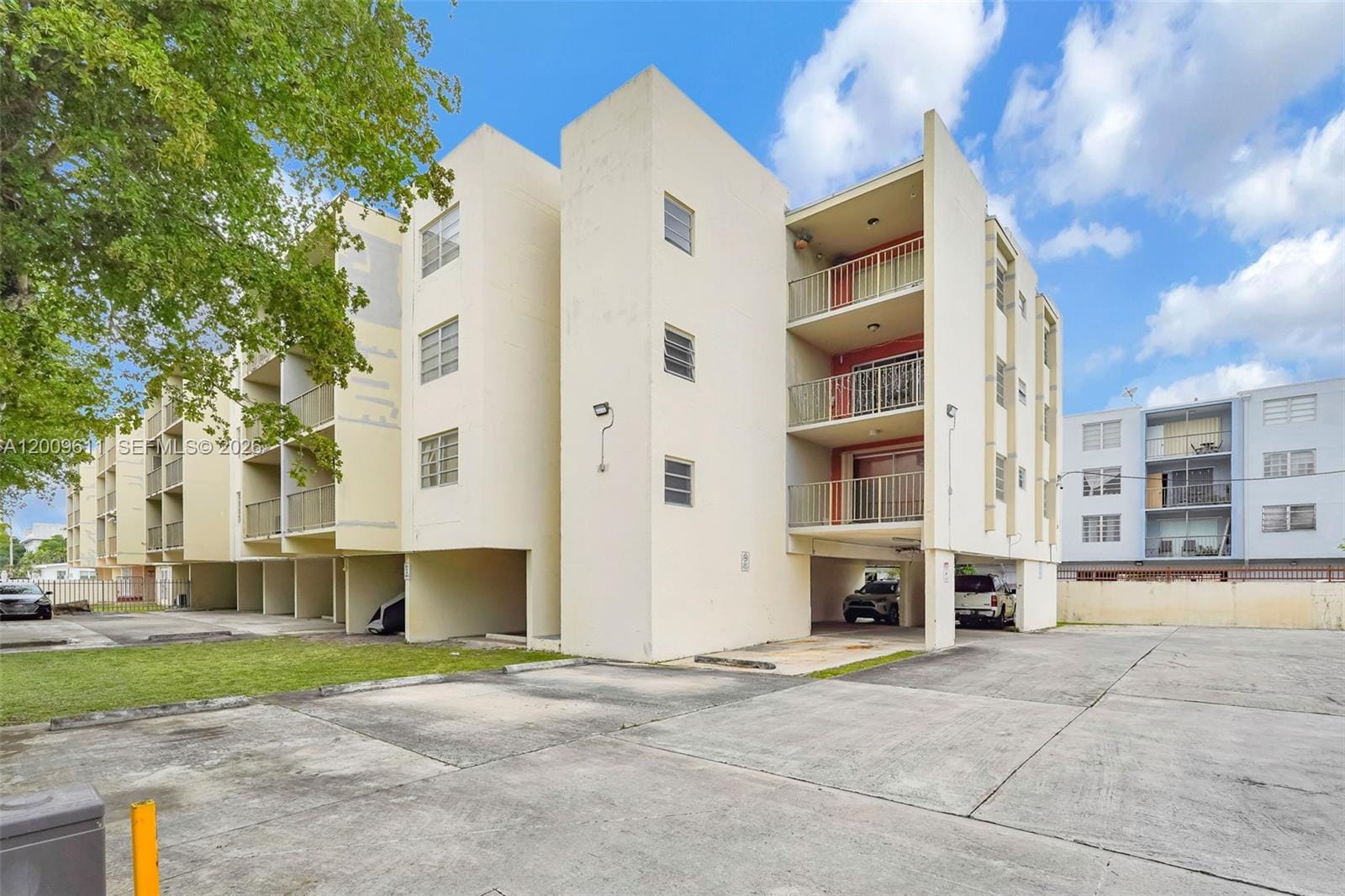 1225 NE 124th Street 49C, North Miami, FL 33161 photo 25