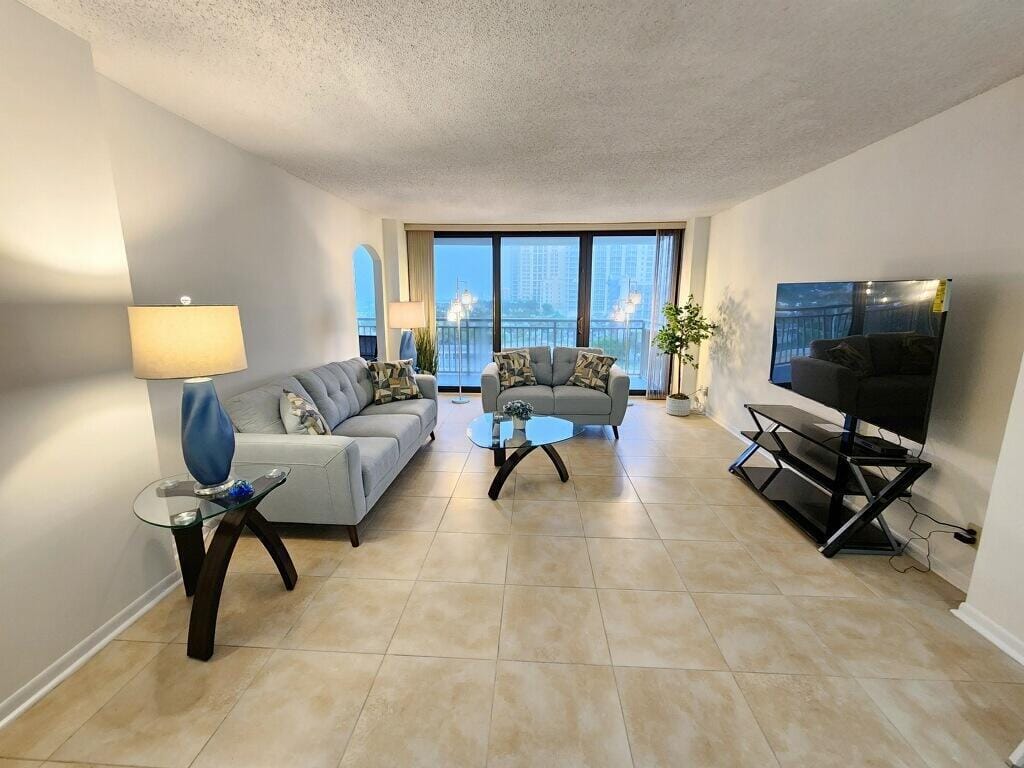 3400 N Ocean Drive 703, Riviera Beach, FL 33404 photo 3