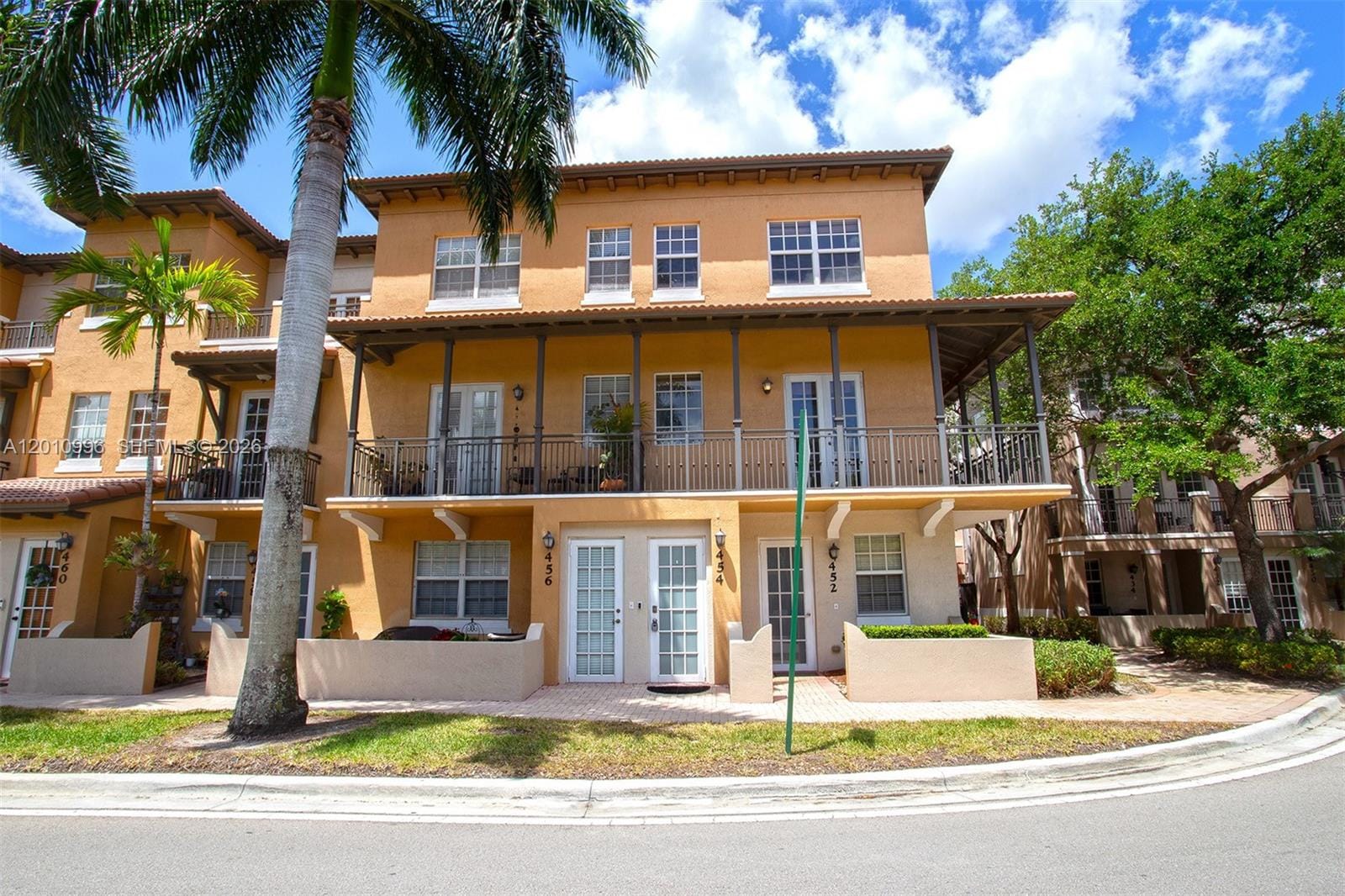 454 SW 147th Avenue 4601, Pembroke Pines, FL 33027 photo 2