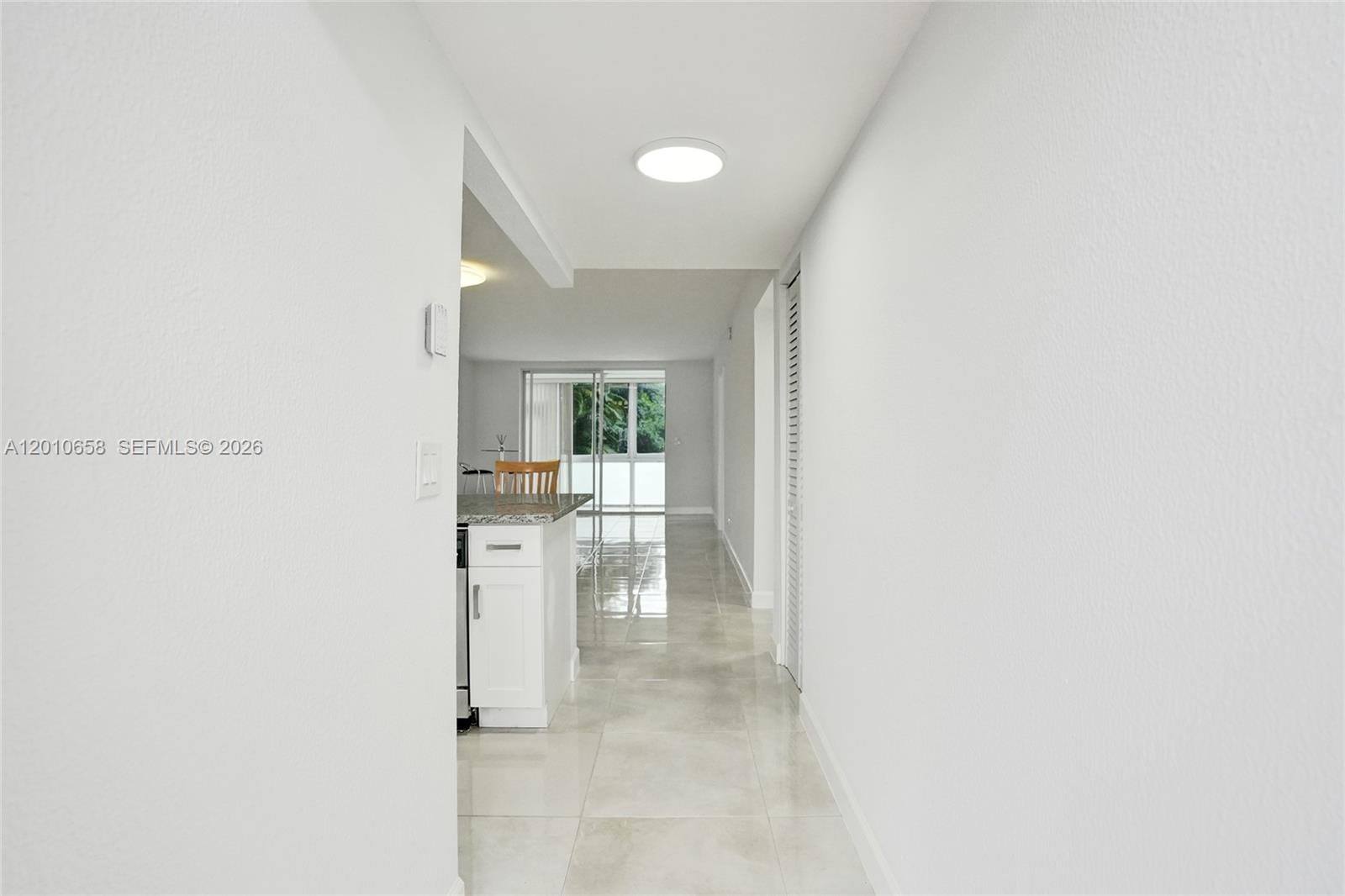 5950 Del Lago Circle 104, Sunrise, FL 33313 photo 18