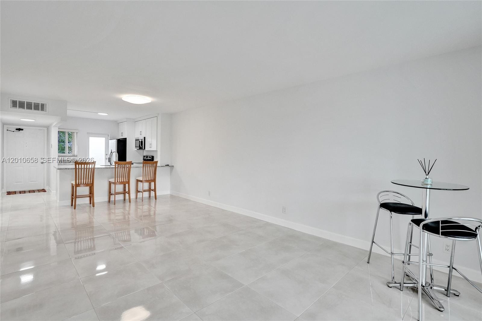 5950 Del Lago Circle 104, Sunrise, FL 33313 photo 25