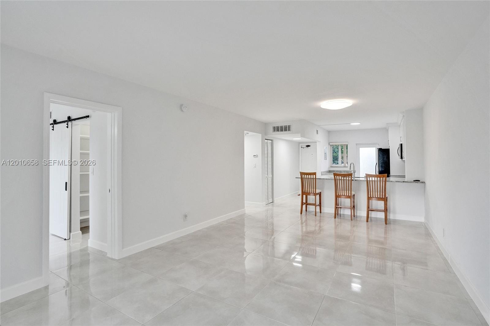 5950 Del Lago Circle 104, Sunrise, FL 33313 photo 26