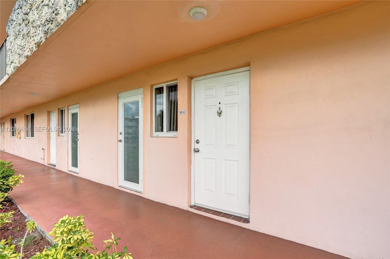 5950 Del Lago Circle 104, Sunrise, FL 33313 photo 30