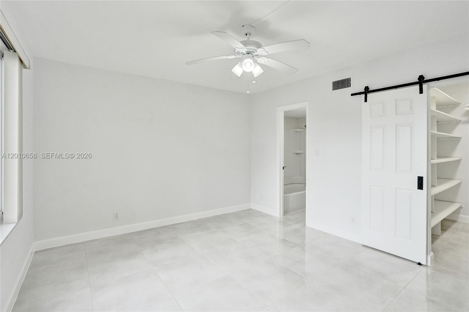 5950 Del Lago Circle 104, Sunrise, FL 33313 photo 6