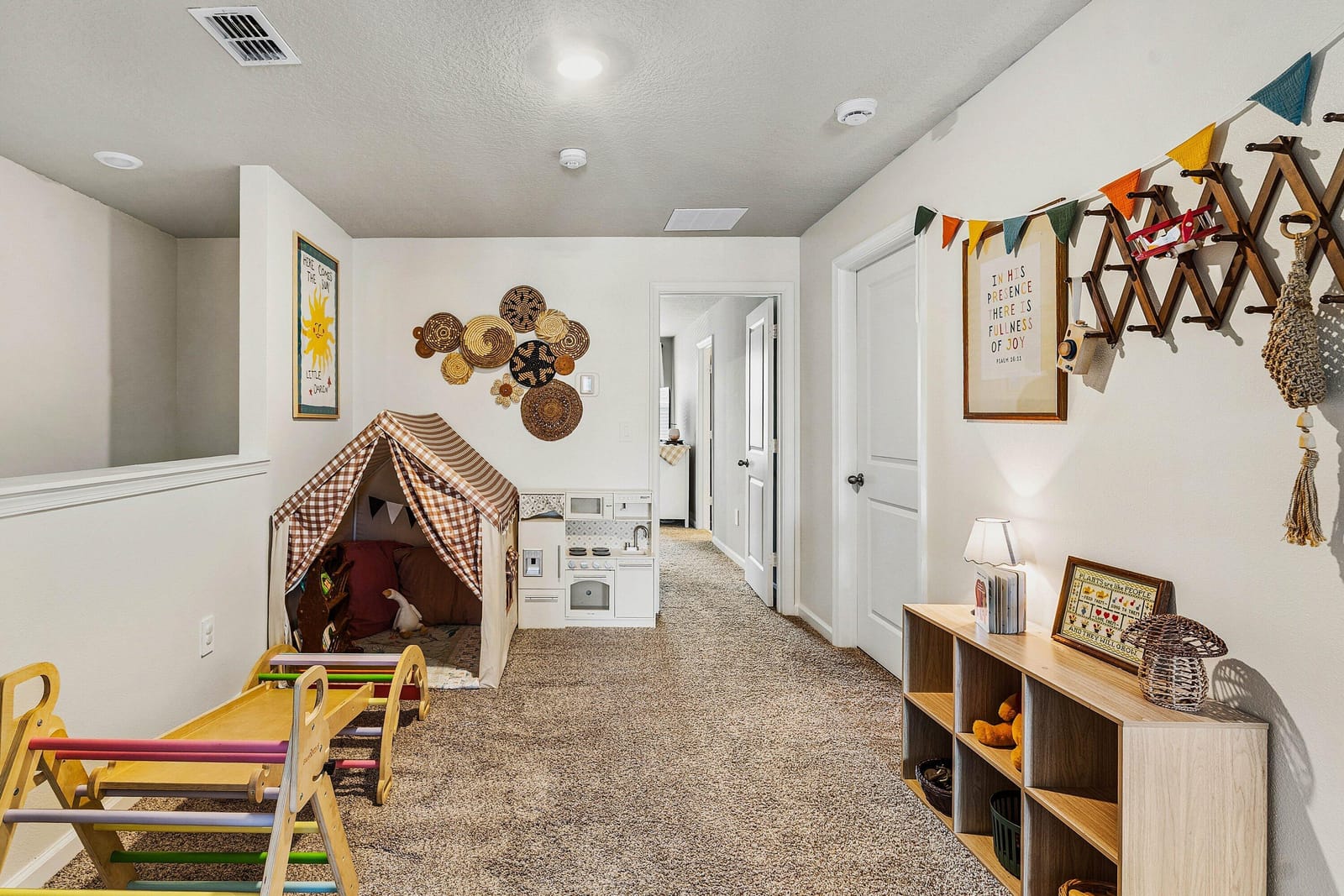 5739 SE Edgewater Circle — photo 10