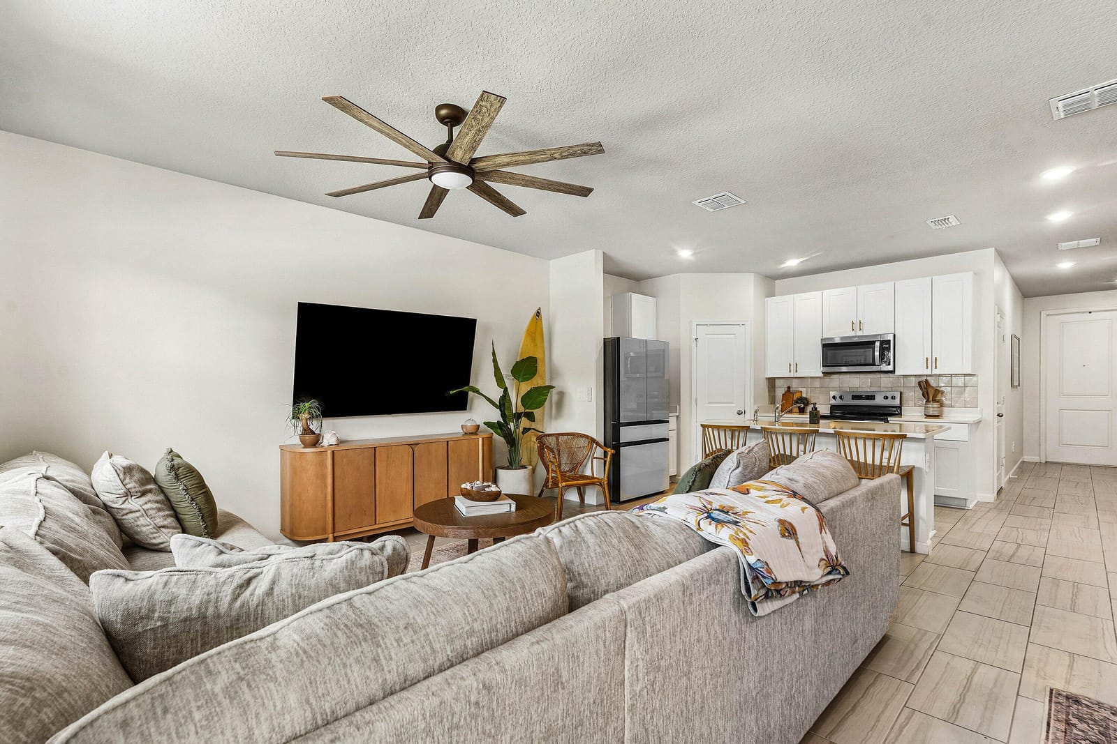 5739 SE Edgewater Circle — photo 5
