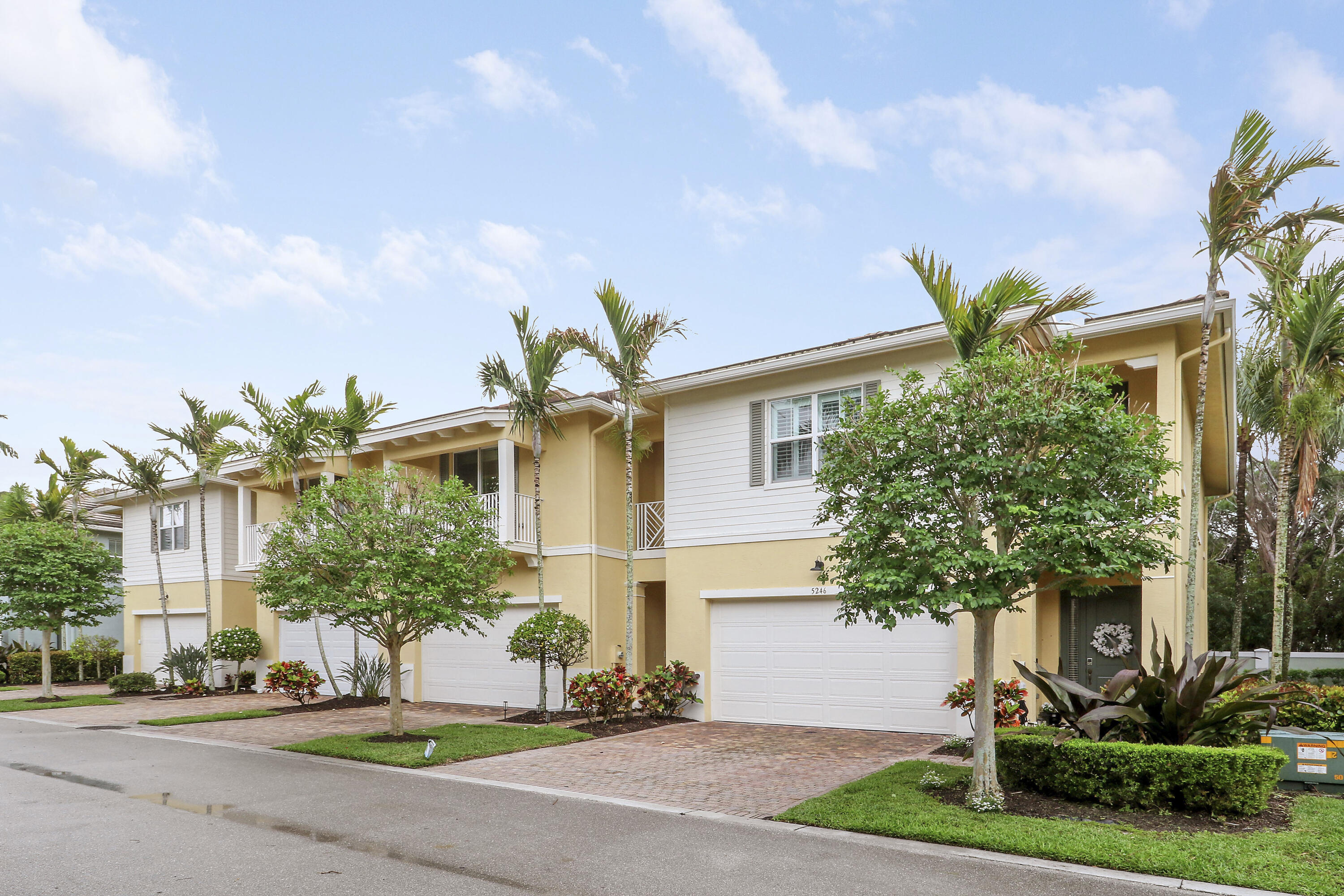 5242 Cambridge Court, Palm Beach Gardens, FL 33418, Palm Beach Gardens