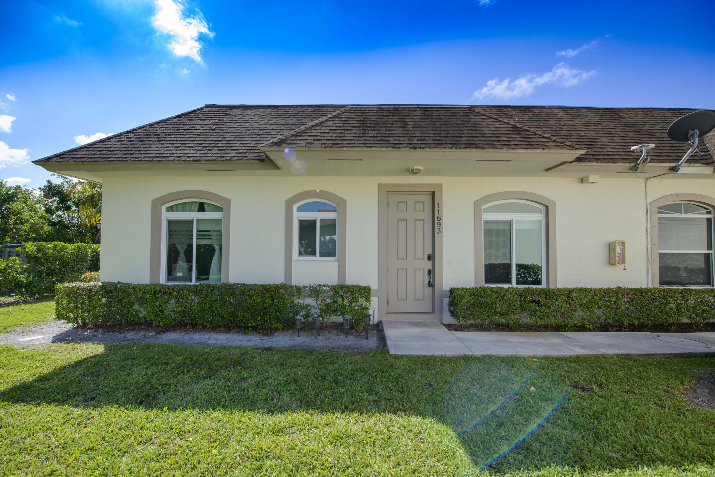 11893 Sturbridge Lane, Wellington, FL 33414, Wellington
