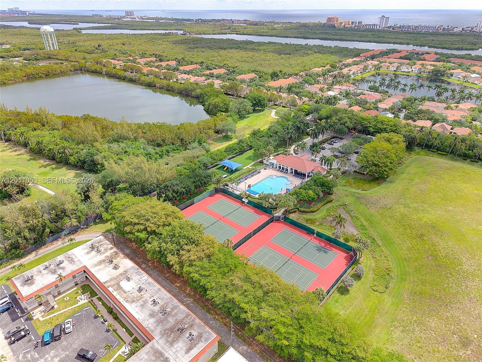 1640 Weeping Willow Way 1640, Hollywood, FL 33019 photo 29