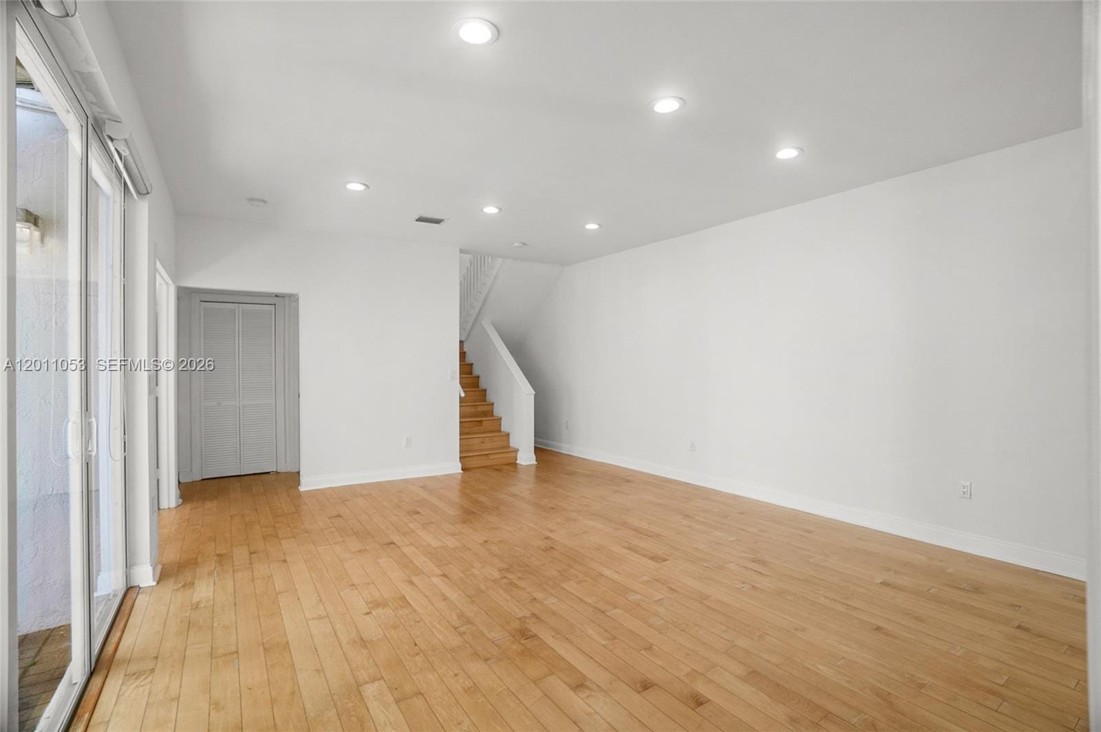 1640 Weeping Willow Way 1640 — photo 6