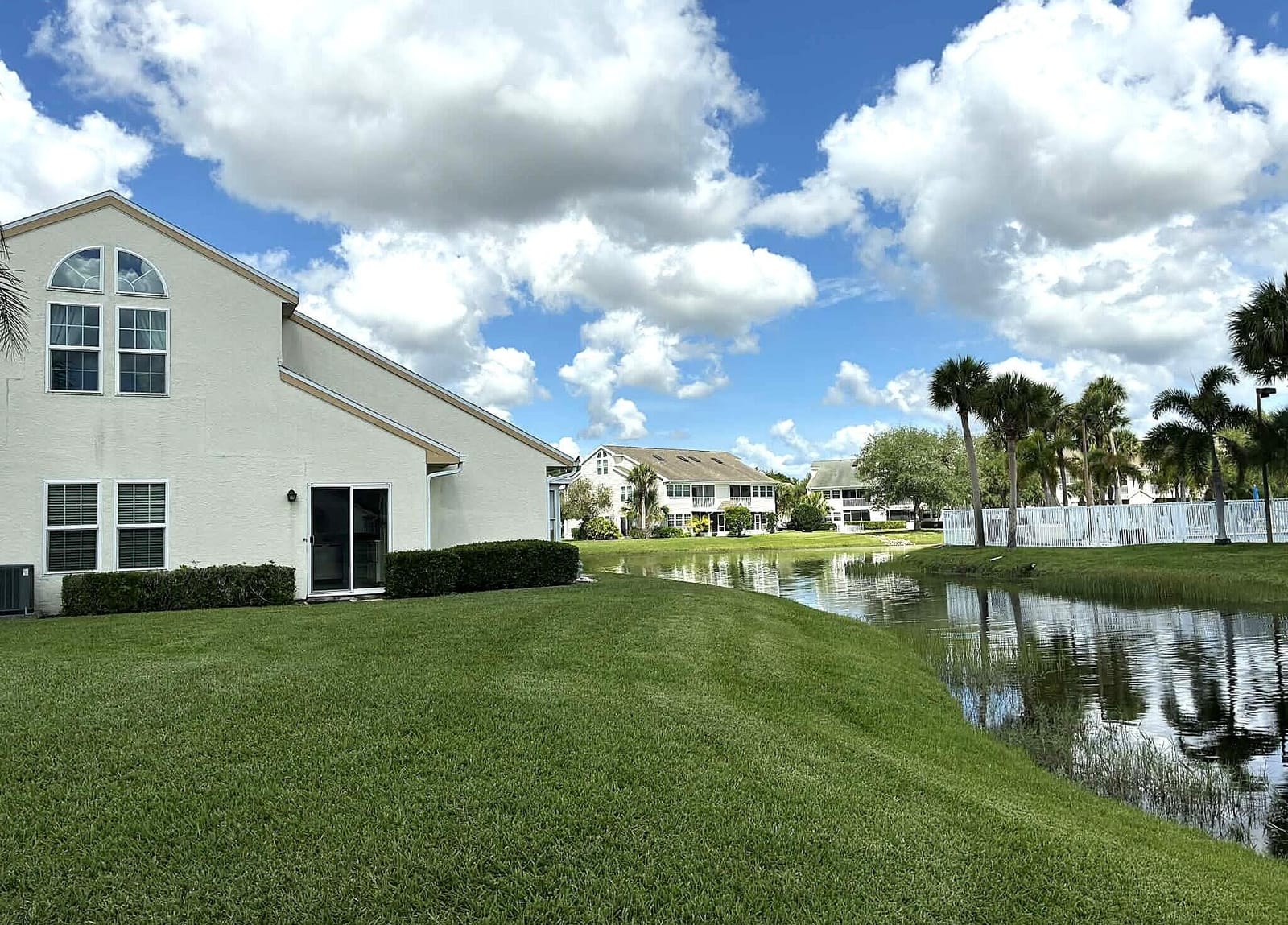 1827 Aynsley Way 4, Vero Beach, FL 32966 photo 20