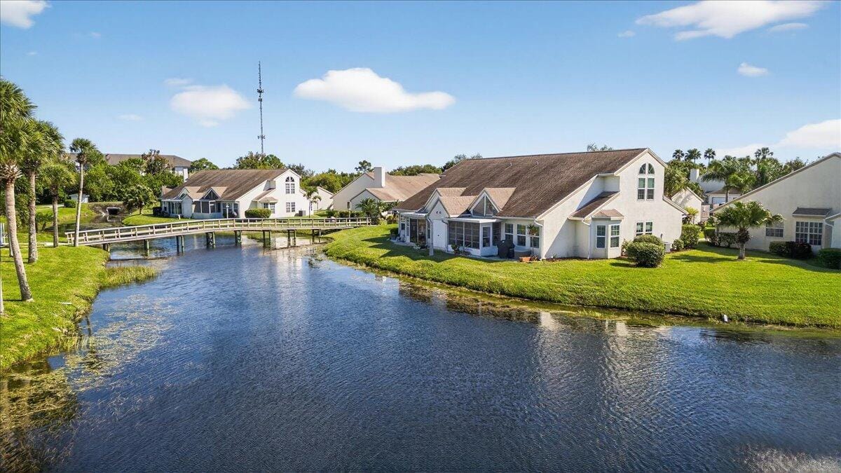 1827 Aynsley Way 4, Vero Beach, FL 32966 photo 24