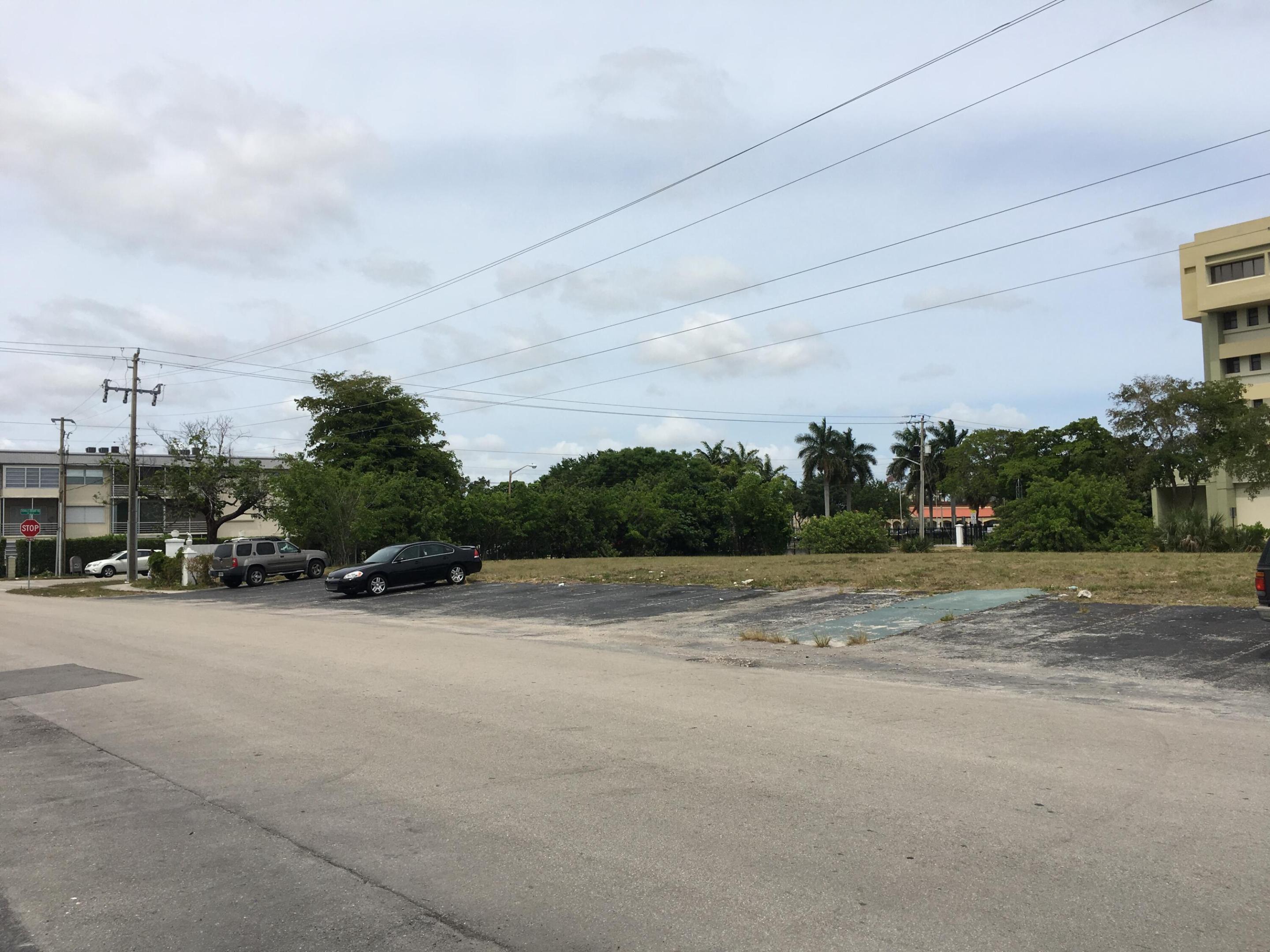 1590 NW 43rd Apt 310 Avenue, Lauderhill, FL 33313, Lauderhill
